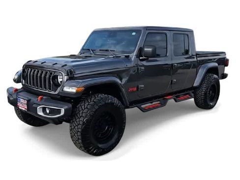 Used 2025 Jeep Gladiator Sport image 4