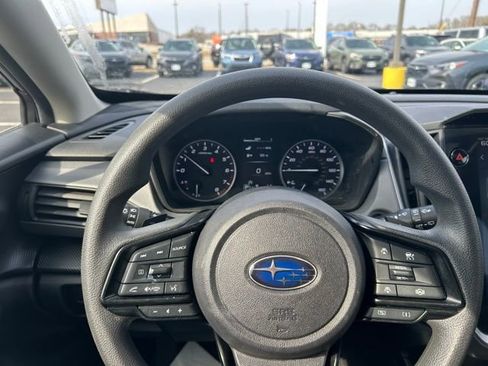 Used 2024 Subaru Crosstrek 2.0i Premium image 16
