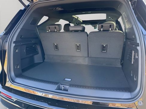New 2026 Chevrolet Traverse High Country image 30