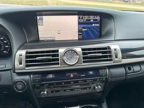 Used 2014 Lexus LS 460 AWD image 12