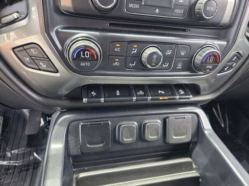 Used 2018 Chevrolet Silverado 1500 LTZ Z71 w/ LTZ Plus Package AWD/4WD image 6