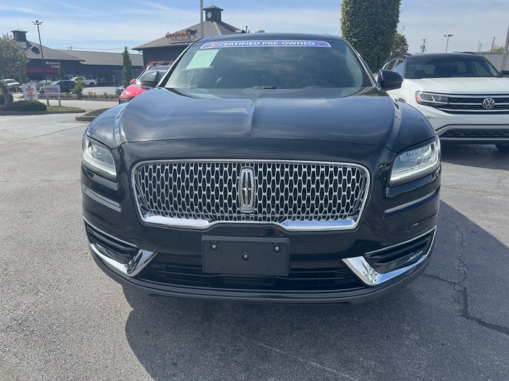 Used 2019 Lincoln Nautilus Reserve AWD/4WD image 2