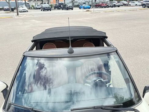 Used 2007 MINI Cooper Convertible image 13