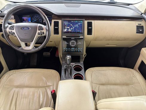 Used 2013 Ford Flex Limited FWD image 17