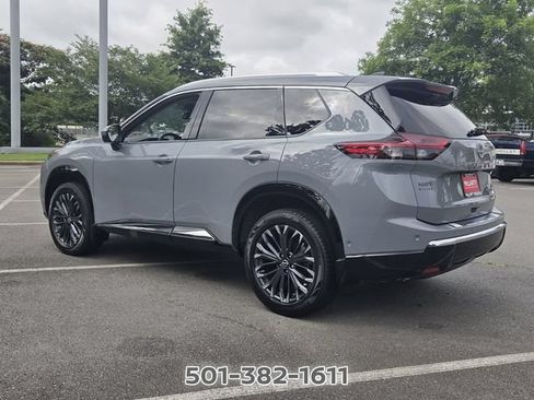 Certified 2025 Nissan Rogue Platinum w/ Platinum Premium Package FWD image 3