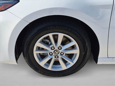 Certified 2025 Toyota Camry LE FWD image 22