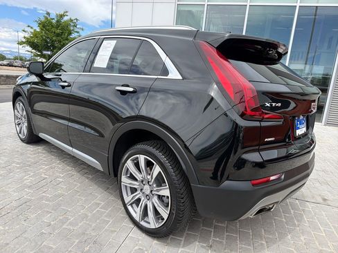 Used 2021 Cadillac XT4 Premium Luxury AWD/4WD image 3