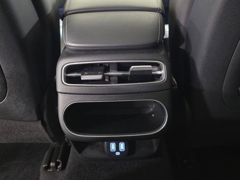 Used 2025 Genesis GV70 2.5T AWD/4WD image 16