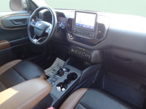 Used 2023 Ford Bronco Sport Badlands w/ Premium Package AWD/4WD image 28