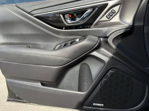 Used 2022 Subaru Outback Limited image 24