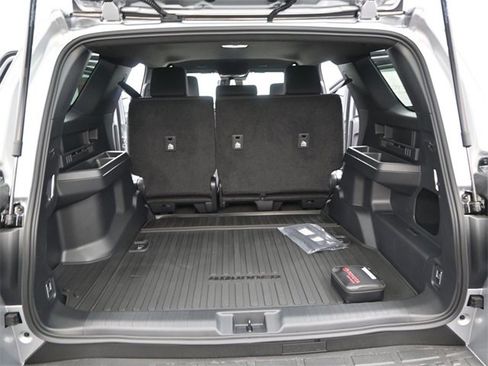 New 2026 Toyota 4Runner SR5 image 12