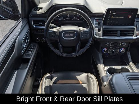 Used 2023 GMC Yukon AT4 w/ Technology Package AWD/4WD image 13