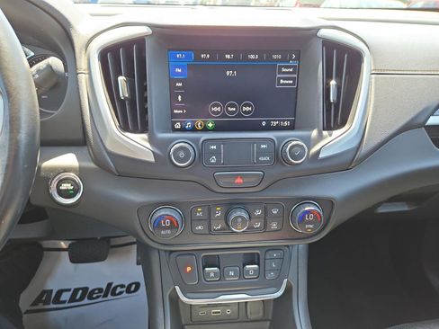 Used 2020 GMC Terrain SLT AWD/4WD image 22