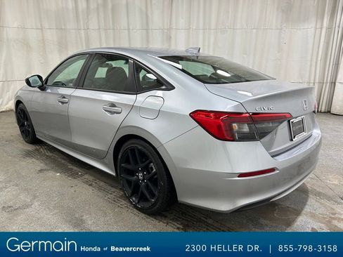 Used 2024 Honda Civic Sport image 6