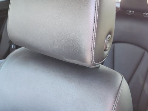 Used 2020 Buick Envision Essence image 17