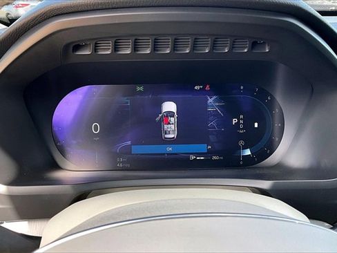 Used 2024 Volvo XC90 B5 Core w/ Protection Package Premier image 22