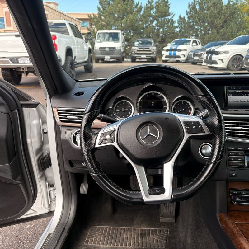 Used 2013 Mercedes-Benz E 350 4MATIC Sedan image 13