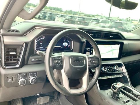 Used 2024 GMC Sierra 1500 Denali w/ Denali Reserve Package AWD/4WD image 13