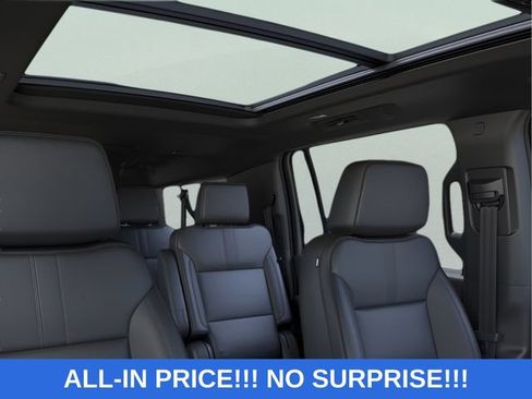 New 2026 Chevrolet Suburban RST w/ RST Capability Package AWD/4WD image 18