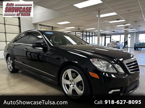 Used 2011 Mercedes-Benz E 350 4MATIC Sedan image 1