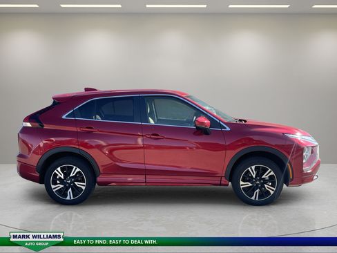 Used 2024 Mitsubishi Eclipse Cross SE AWD/4WD image 3