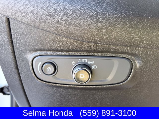 Used 2022 Chevrolet Equinox LT w/ LPO, Floor Liner Package AWD/4WD image 23