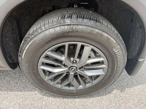Certified 2023 Nissan Rogue S FWD image 42