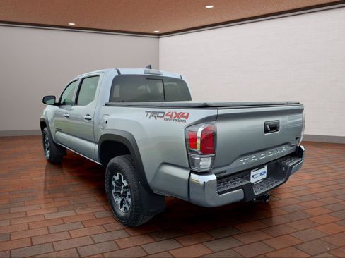 Used 2023 Toyota Tacoma TRD Off-Road AWD/4WD image 6