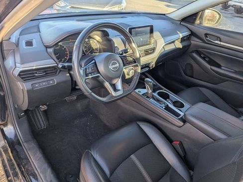 Used 2024 Nissan Altima 2.5 SR image 23