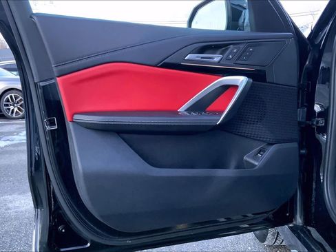 Certified 2025 BMW X1 xDrive28i w/ Convenience Package image 21