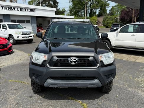 Used 2015 Toyota Tacoma 4x4 Access Cab image 2