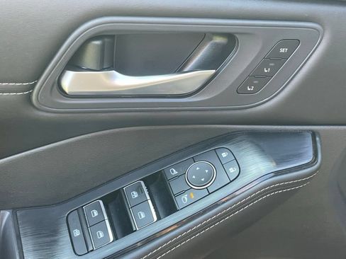 Used 2023 Nissan Rogue SL AWD/4WD image 27