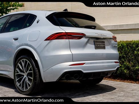 Used 2023 Maserati Grecale Modena AWD/4WD image 34