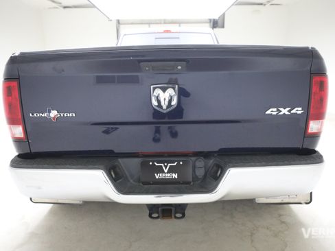 Used 2018 RAM 3500 Lone Star AWD/4WD image 3