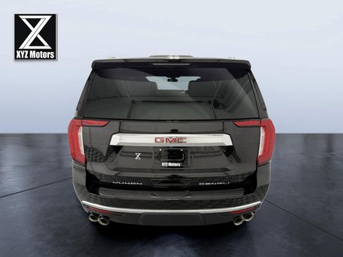 Used 2022 GMC Yukon XL Denali AWD/4WD image 5
