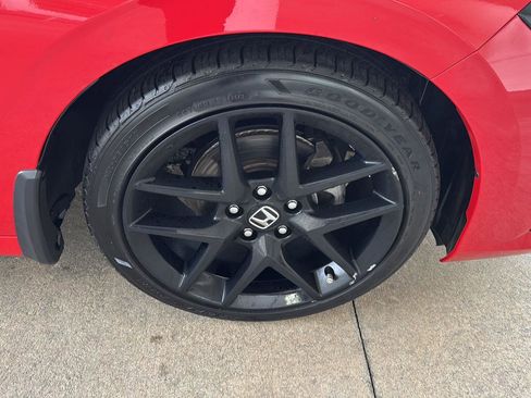 Used 2023 Honda Civic Sport image 31