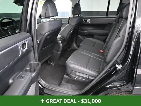 Used 2026 Hyundai Santa Fe SEL AWD/4WD image 18