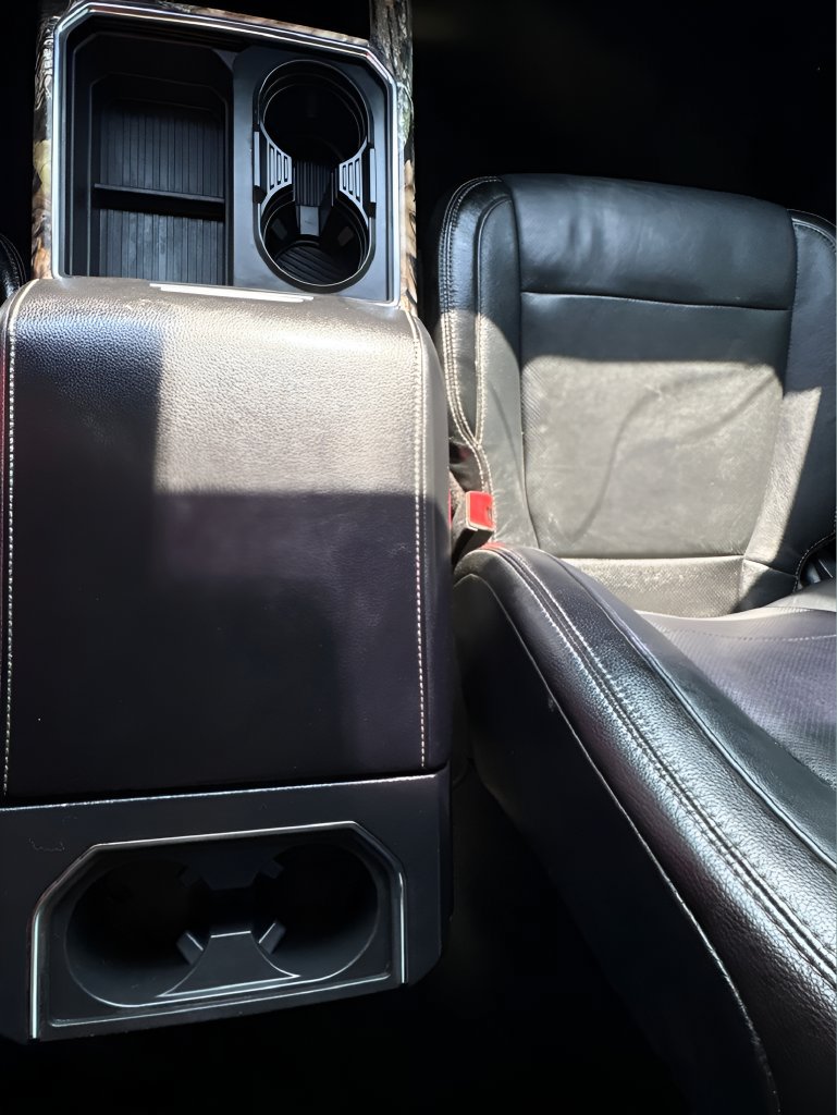 Used 2018 Ford F250 Lariat w/ Lariat Ultimate Package AWD/4WD image 29