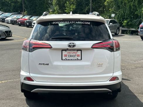 Used 2016 Toyota RAV4 XLE image 6