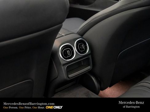 New 2026 Mercedes-Benz C 300 4MATIC Sedan image 20