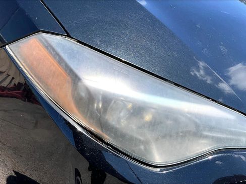Used 2018 Toyota Corolla LE FWD image 30
