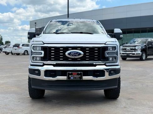 Used 2023 Ford F350 Lariat AWD/4WD image 3