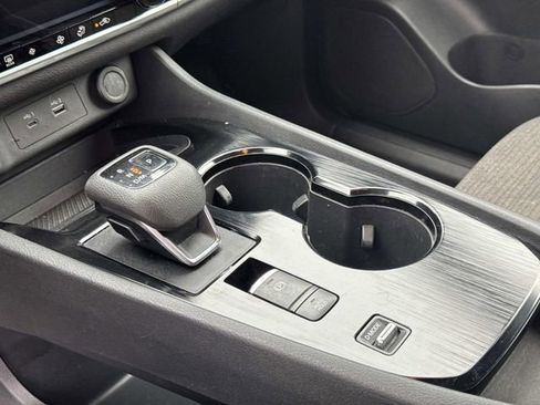 Certified 2023 Nissan Rogue SV FWD image 30