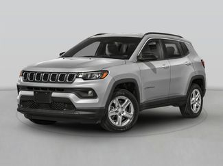 Used 2024 Jeep Compass Latitude video 1