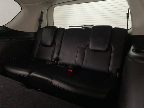 Used 2011 INFINITI QX56 2WD w/ Theater Pkg image 22