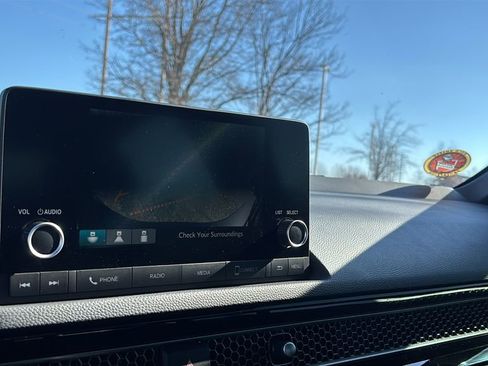 Used 2023 Honda Civic Sport image 23