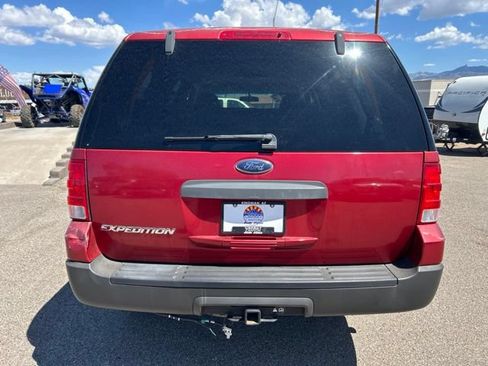 Used 2004 Ford Expedition XLS RWD image 3