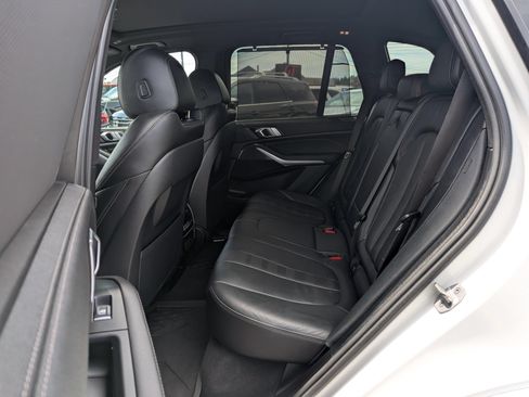 Used 2021 BMW X5 xDrive40i AWD/4WD image 6