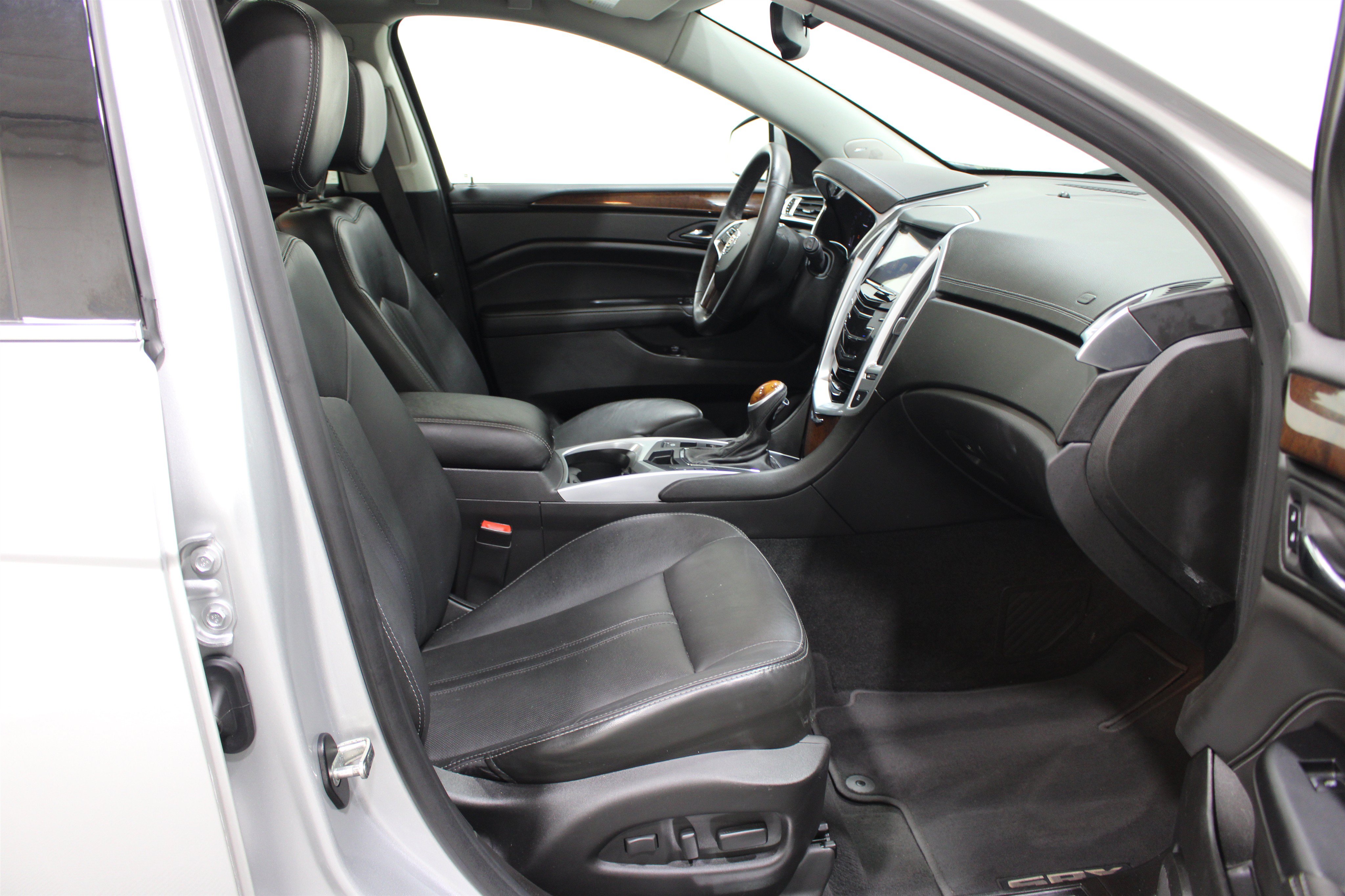 Used 2016 Cadillac SRX Luxury AWD/4WD image 26