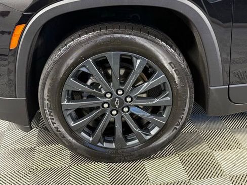 Used 2023 Chevrolet Traverse RS w/ LPO, Floor Liner Package image 12